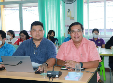 ประชุมประจำเดือนข้าราชการ ลูกจ้างประจำ และพนักงานราชการ ... Image 8